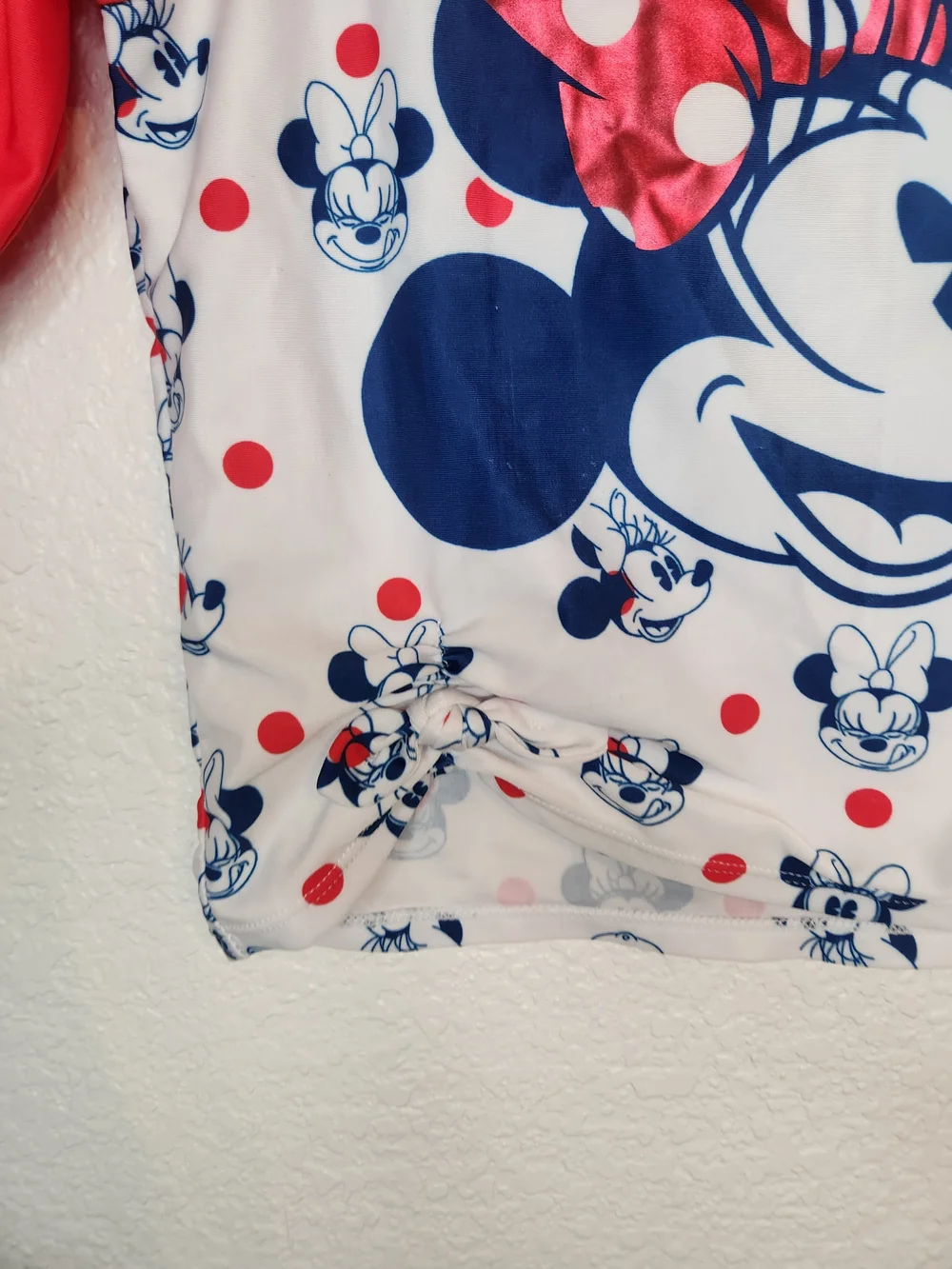 Disney store Minnie Mouse 50+ Swim Top Size Girl's 10 rash guard